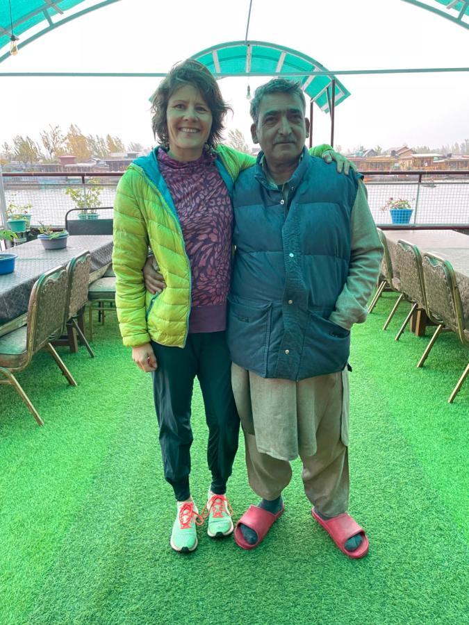 The Heritage Safina Group Of Houseboats Hotell Srīnagar Eksteriør bilde