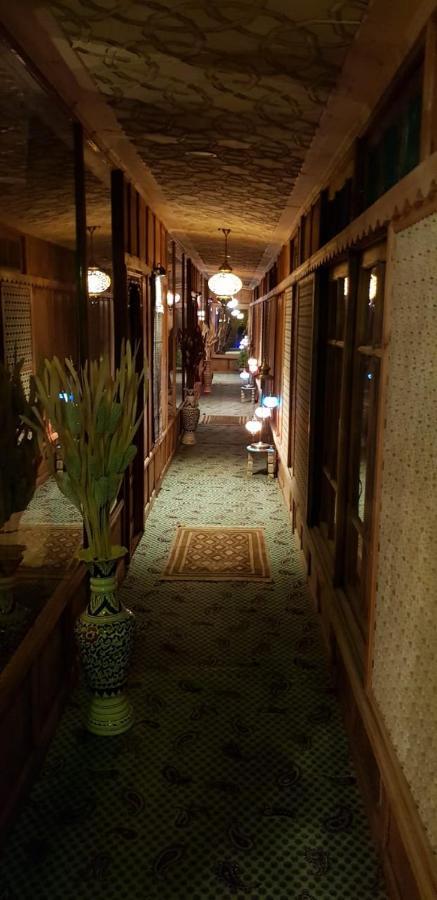 The Heritage Safina Group Of Houseboats Hotell Srīnagar Eksteriør bilde